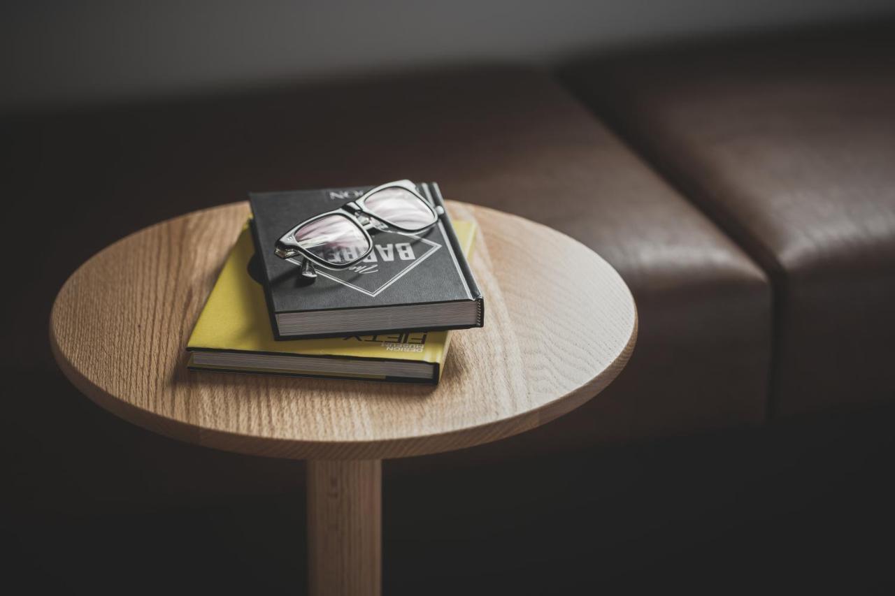 Nest Hotel Hiroshima Ekimae Bagian luar foto
